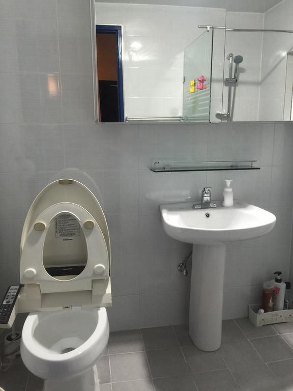 Hongdae Housetay Guesthouse 2Nd Branch Сеул Екстер'єр фото